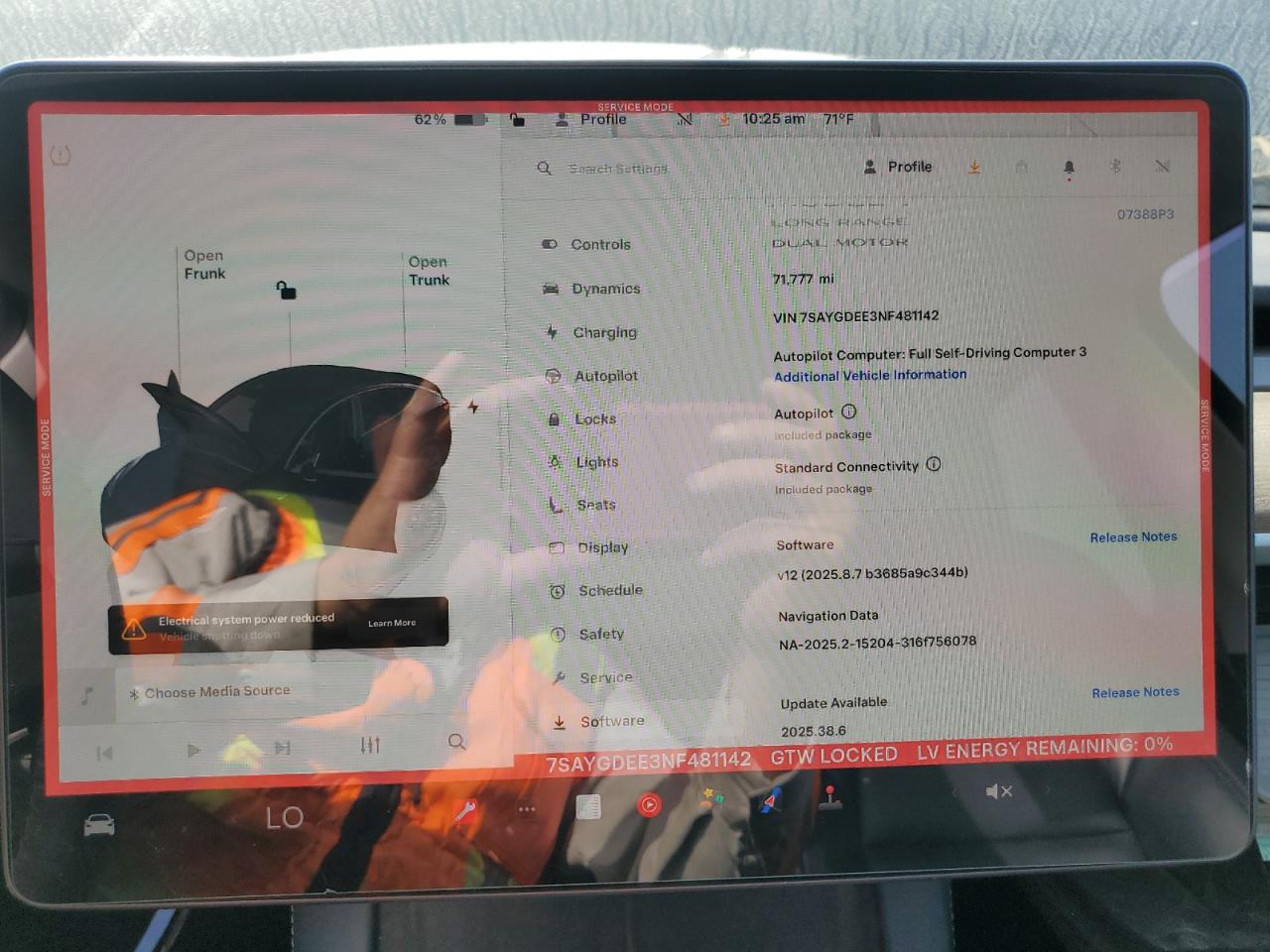 2024 Tesla Model Y VIN: 7SAYGDEE3NF481142 Lot: 90642095