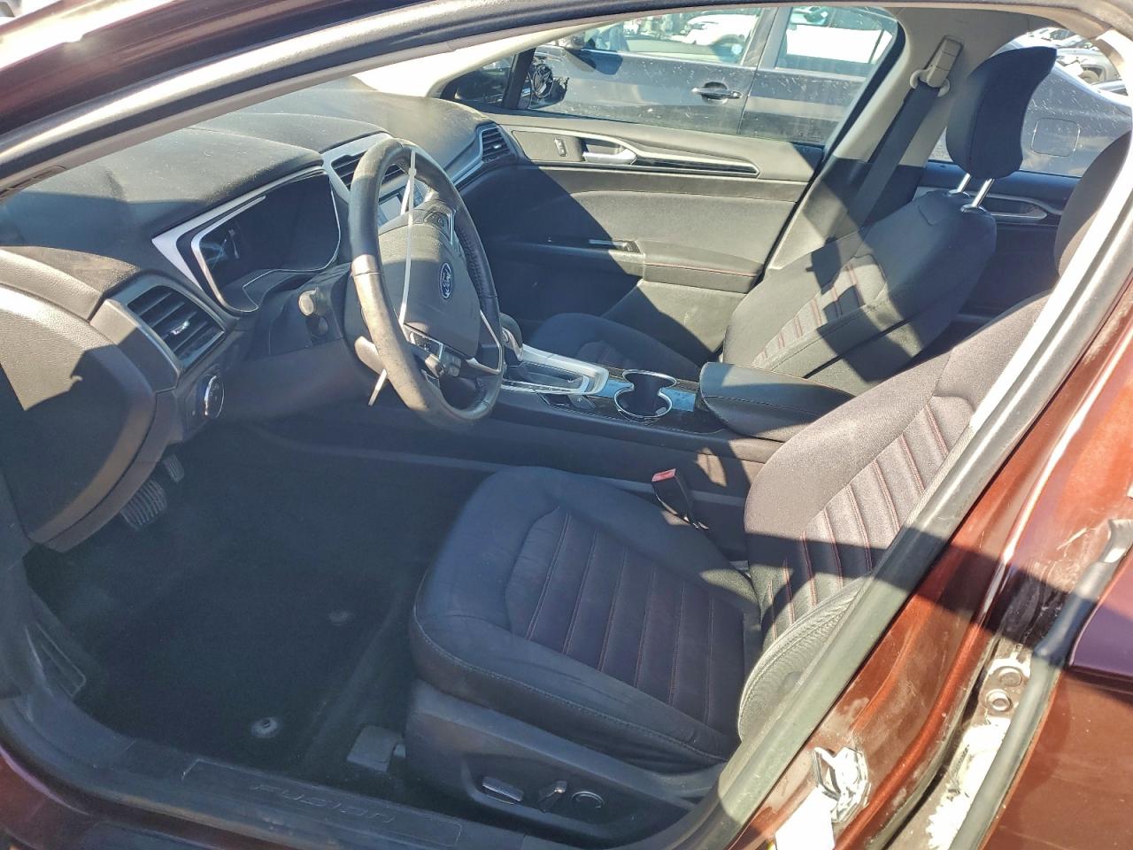 2016 Ford Fusion Se Hybrid VIN: 3FA6P0LU4GR355483 Lot: 94651245