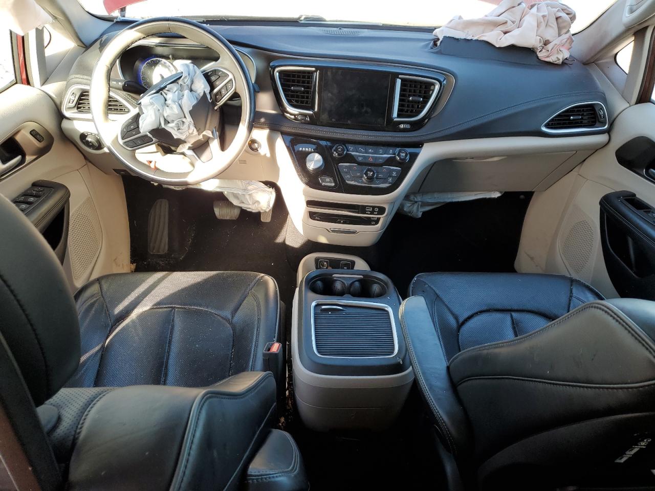 2017 Chrysler Pacifica Limited VIN: 2C4RC1GG0HR712145 Lot: 92858185