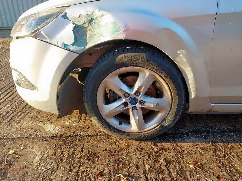 2009 FORD FOCUS 1.6 ZETEC 5DR