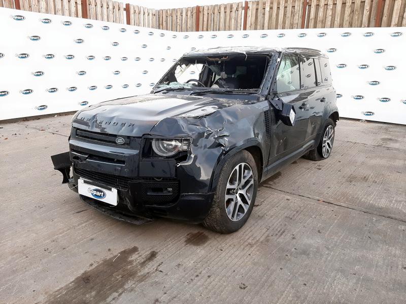 2024 LAND ROVER DEFENDER 3.0 D300 X-DYNAMIC HSE 110 5DR AUTO [7 SEAT] for sale at Copart SANDWICH