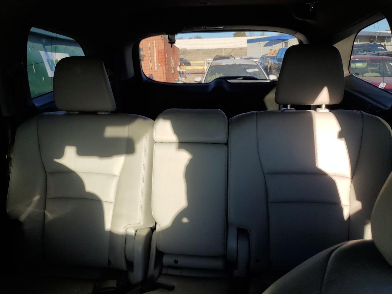 2016 Honda Pilot Touring VIN: 5FNYF5H98GB051002 Lot: 91585035