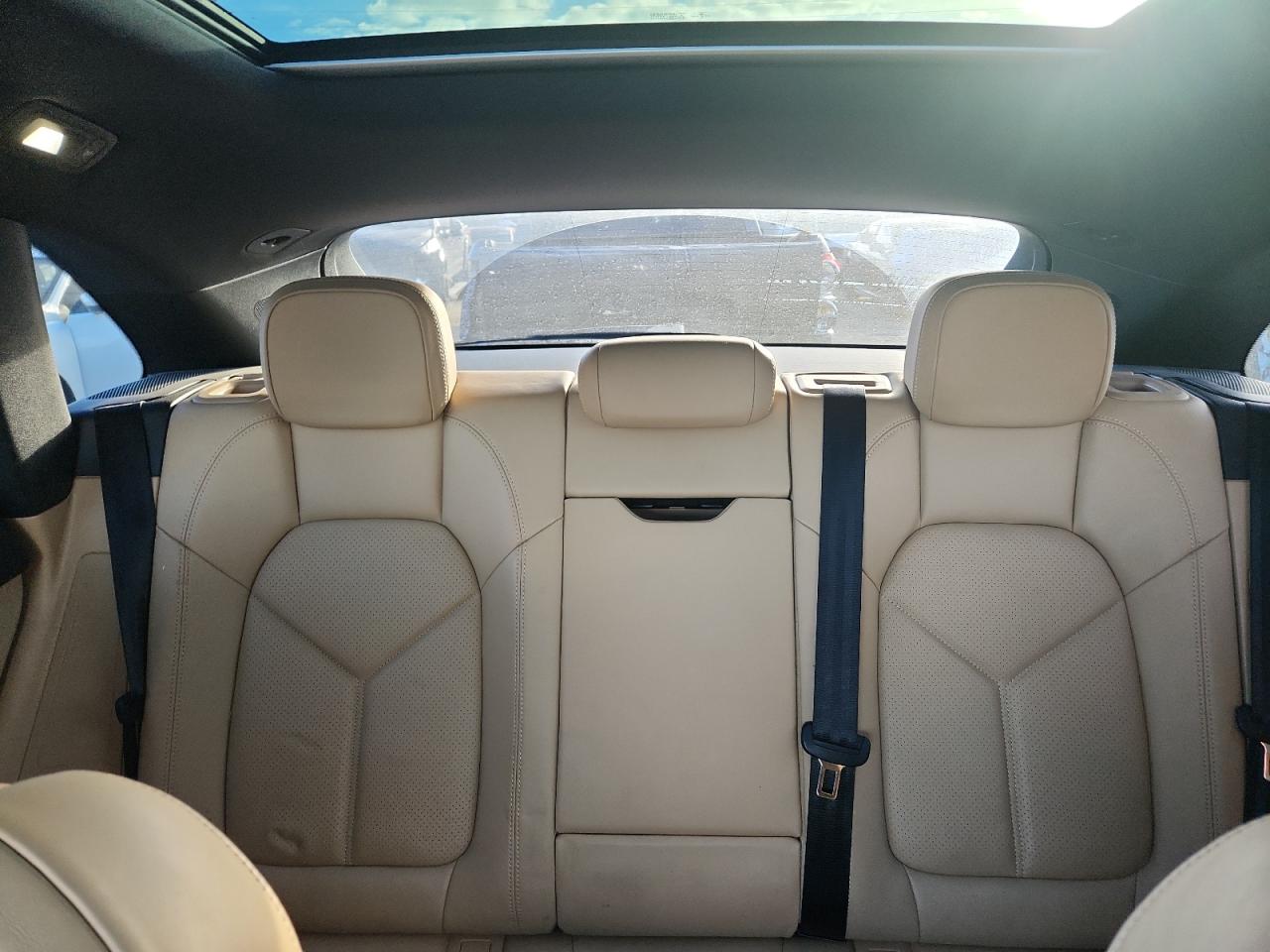 2018 Porsche Macan VIN: WP1AA2A55JLB24514 Lot: 92184205