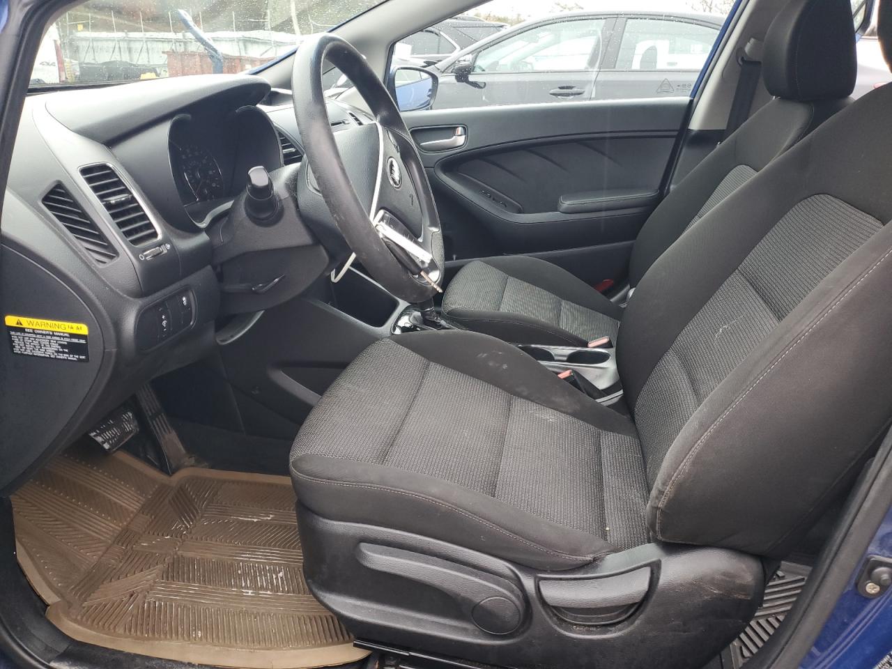 2017 Kia Forte Lx VIN: 3KPFK4A7XHE063939 Lot: 93401375