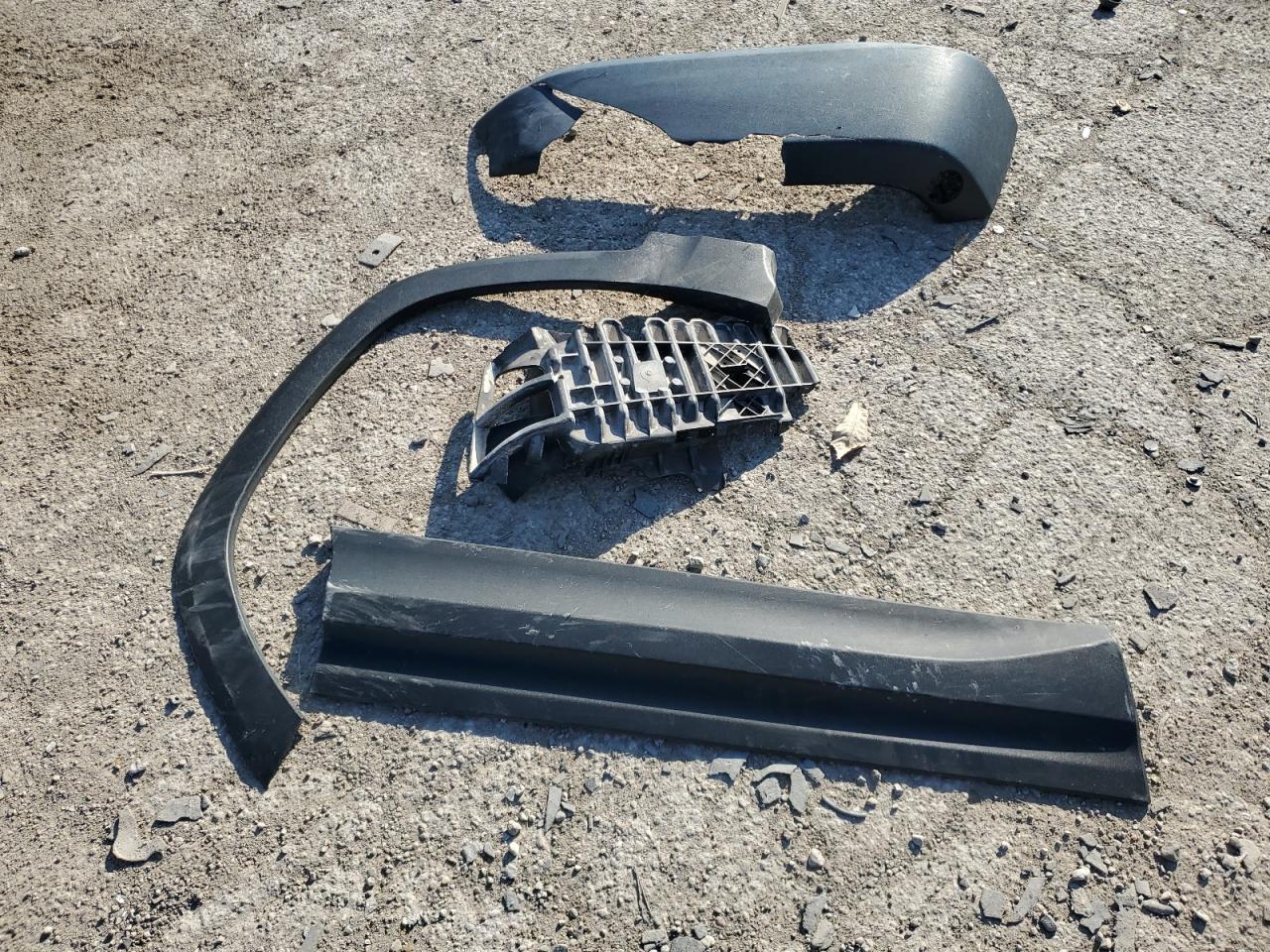 2019 GMC Terrain Sle VIN: 3GKALMEV0KL166083 Lot: 92937175