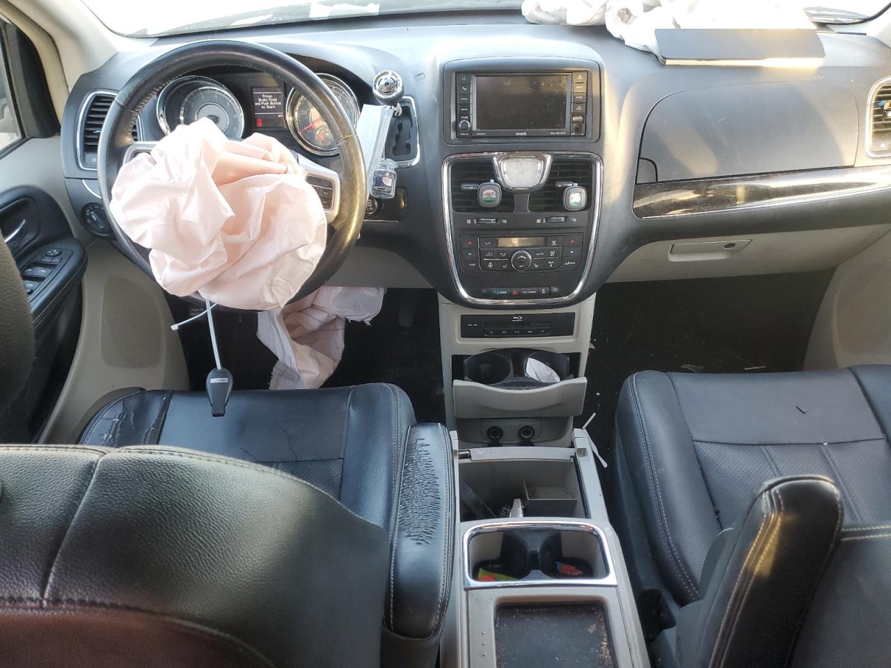 2015 Chrysler Town & Country Touring L VIN: 2C4RC1CG2FR507137 Lot: 91226465