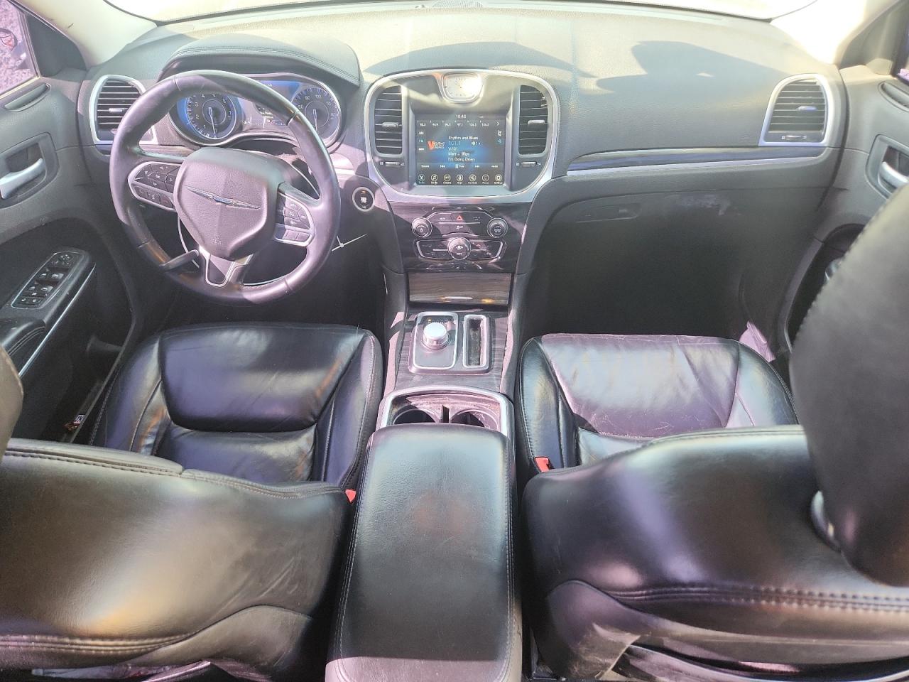 2017 Chrysler 300 Limited VIN: 2C3CCAAG3HH591037 Lot: 90446405