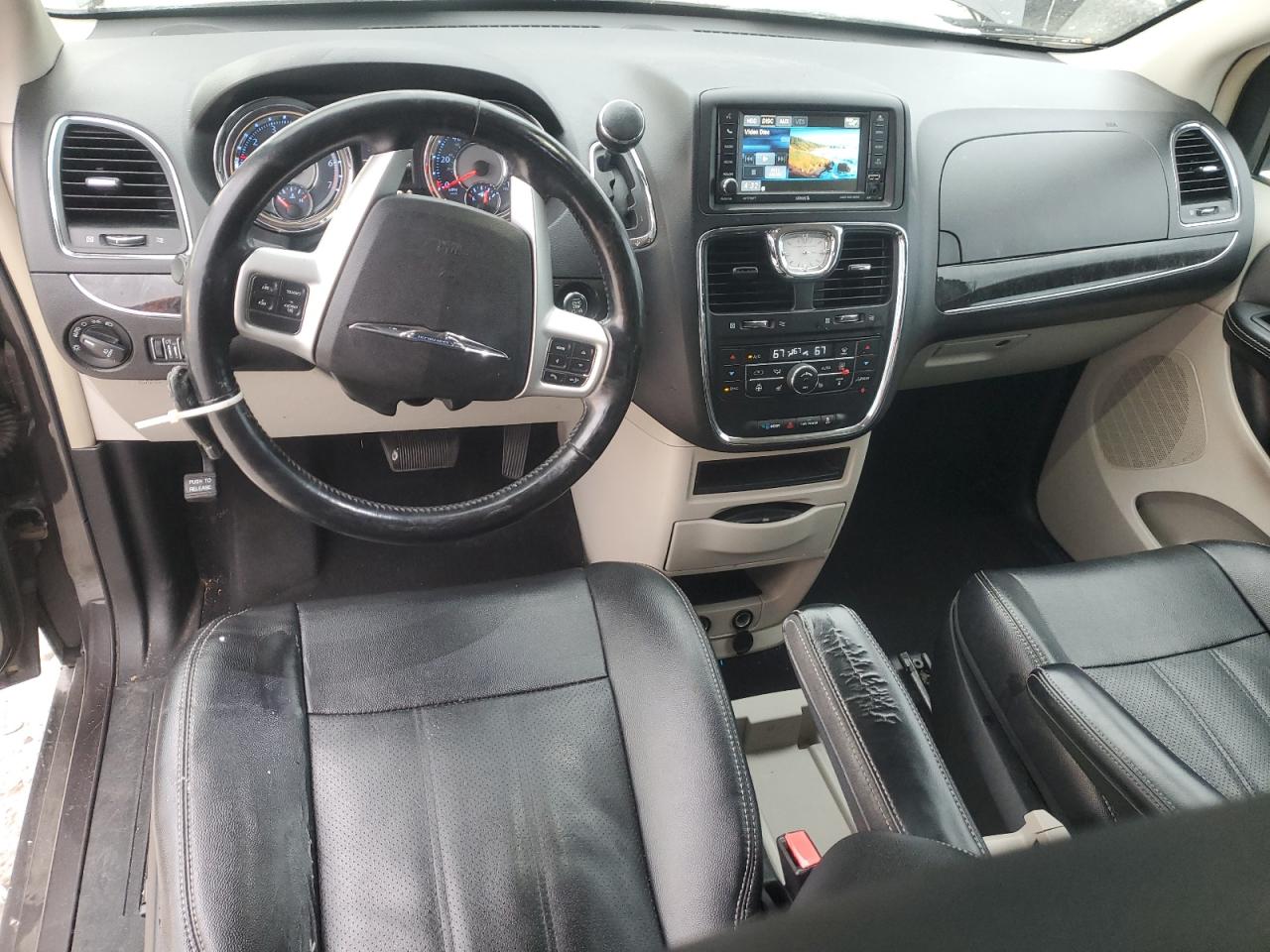 2015 Chrysler Town & Country Touring L VIN: 2C4RC1CG2FR578578 Lot: 91972215