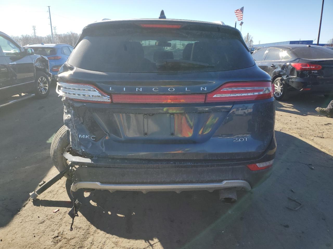 2017 Lincoln Mkc Reserve VIN: 5LMCJ3C97HUL56819 Lot: 93147165