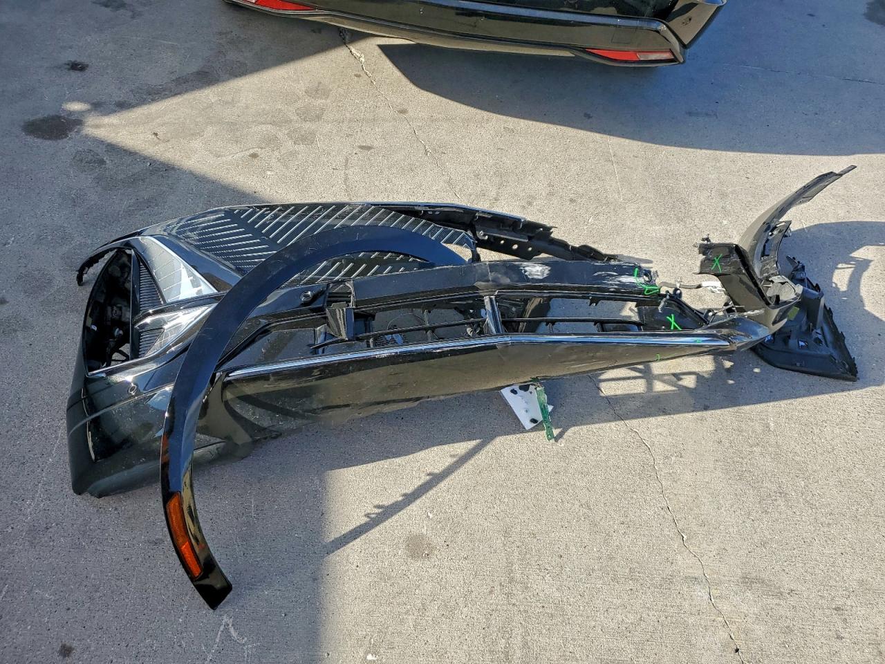 2024 Cadillac Lyriq Luxury VIN: 1GYKPRRL6RZ141552 Lot: 91851635