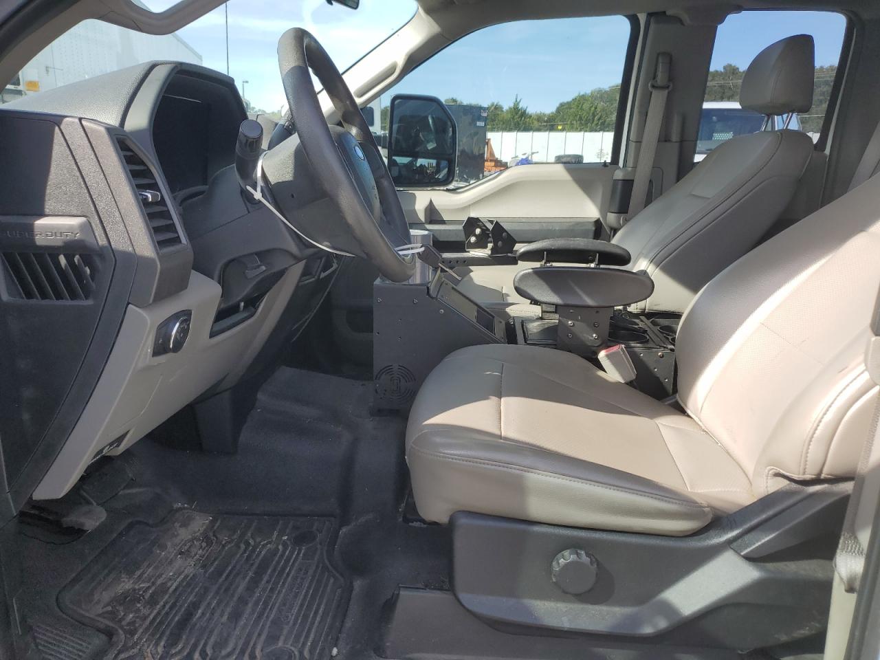 2018 Ford F350 Super Duty VIN: 1FD8X3G60JEC10897 Lot: 87255765