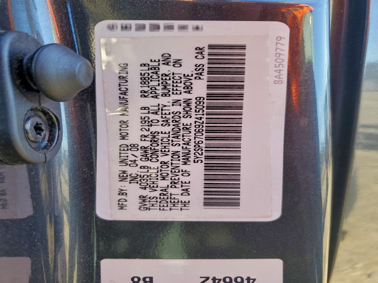 2009 Pontiac Vibe VIN: 5Y2SP67069Z415099 Lot: 93952865