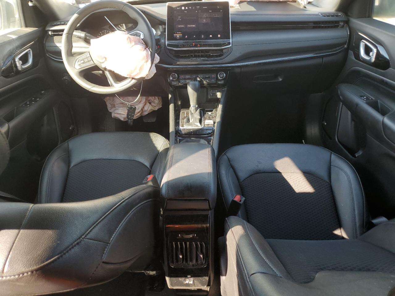 2025 Jeep Compass Latitude VIN: 3C4NJDBN3ST537535 Lot: 86667225