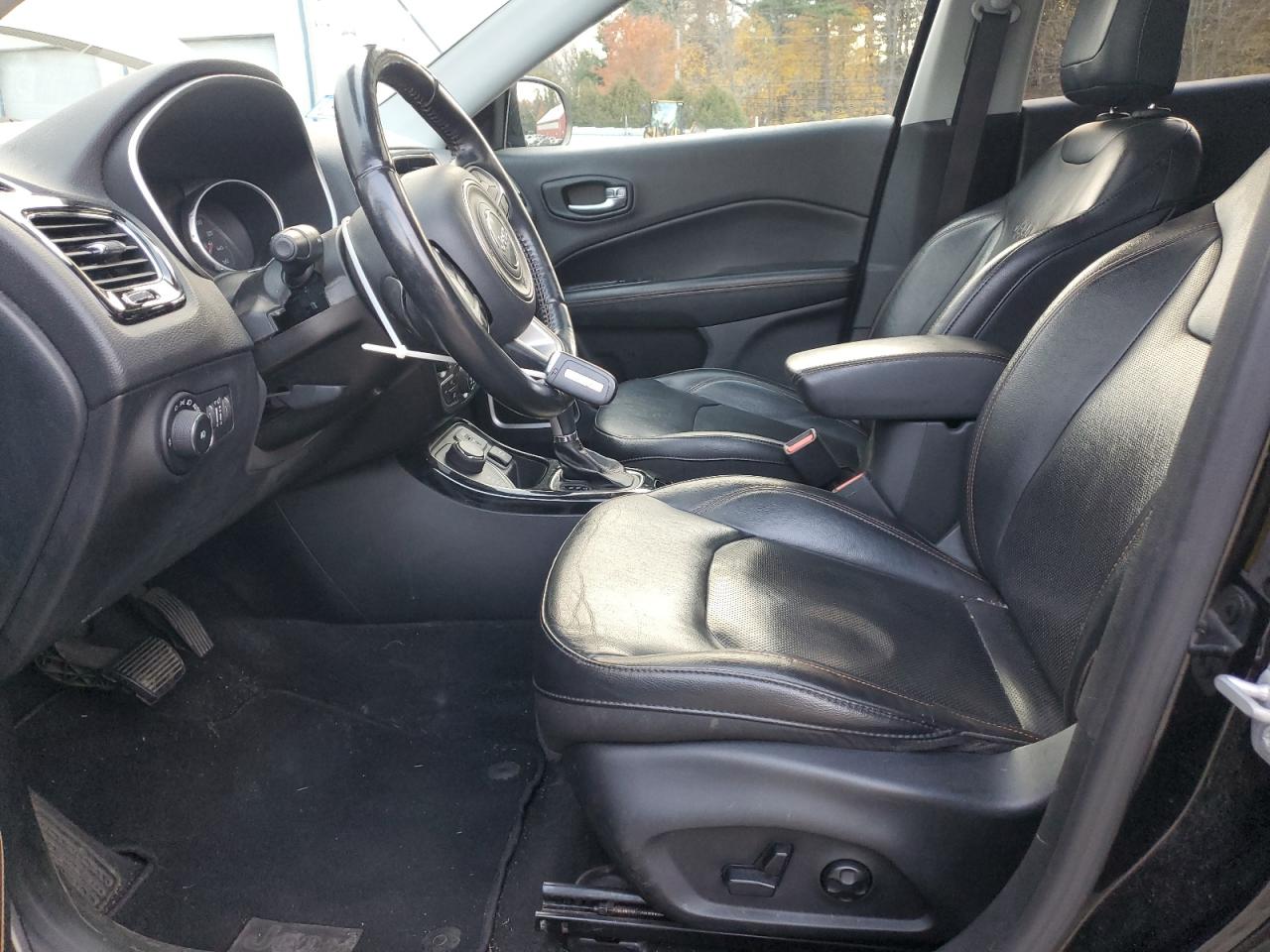 2018 Jeep Compass Limited VIN: 3C4NJDCB8JT200409 Lot: 87081175