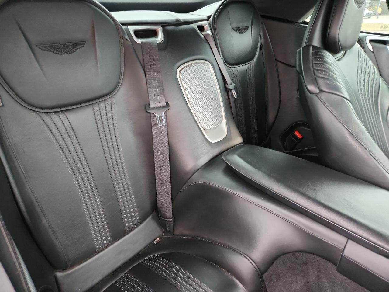 SCFRMFCW8KGM08367 2019 Aston Martin Db11