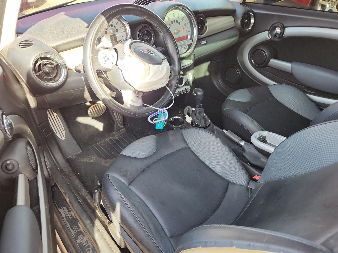 2007 Mini Cooper S VIN: WMWMF73577TV31928 Lot: 91927025