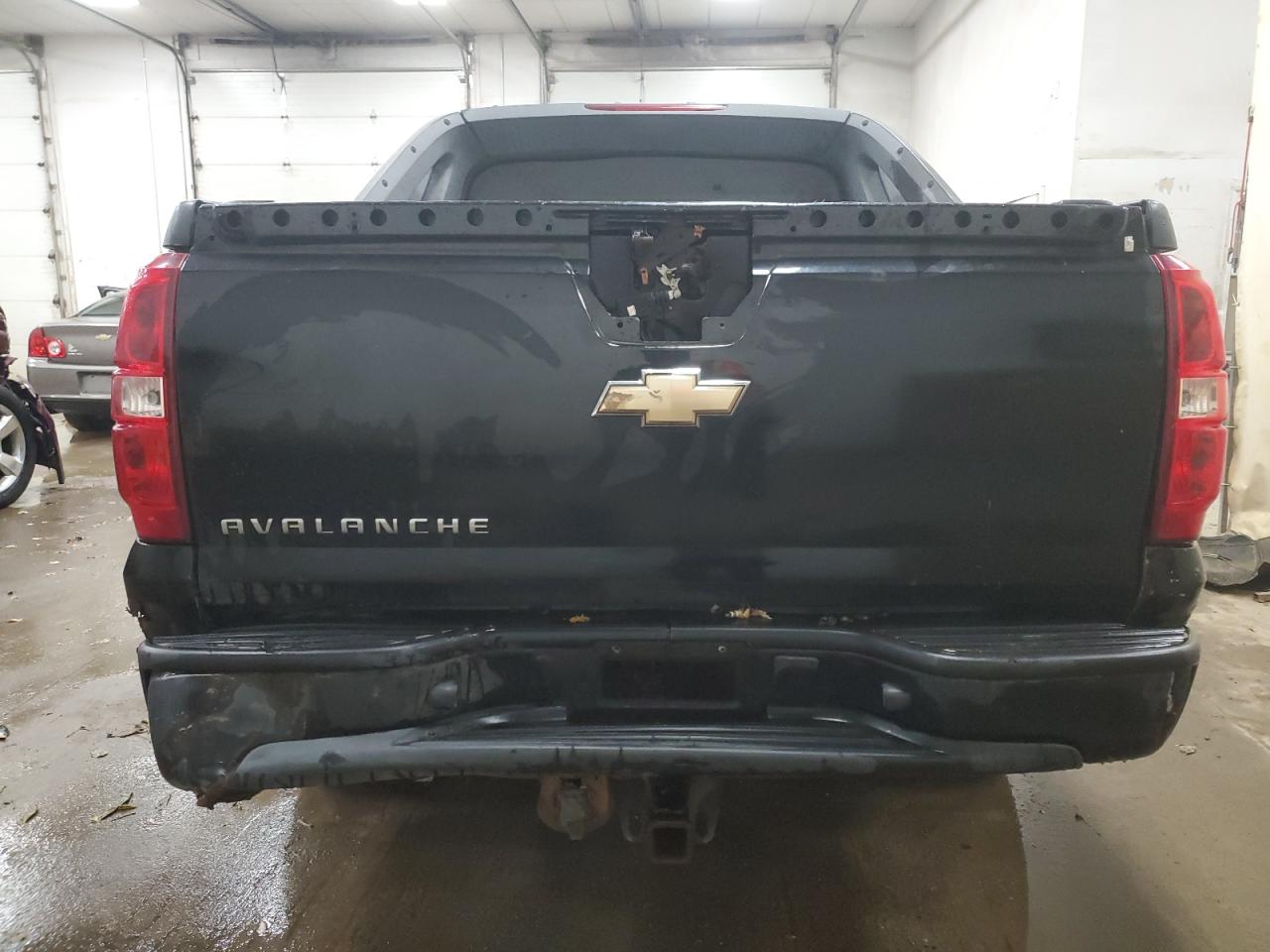 2007 Chevrolet Avalanche C1500 VIN: 3GNEC12057G144768 Lot: 92414305