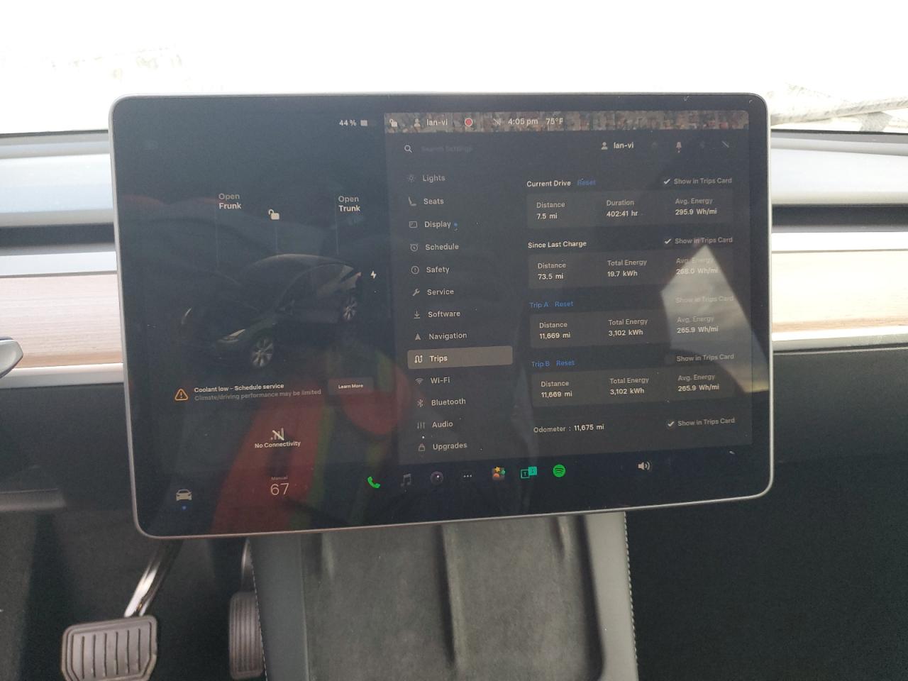 2024 Tesla Model Y VIN: 7SAYGDEE1RF084731 Lot: 90621045