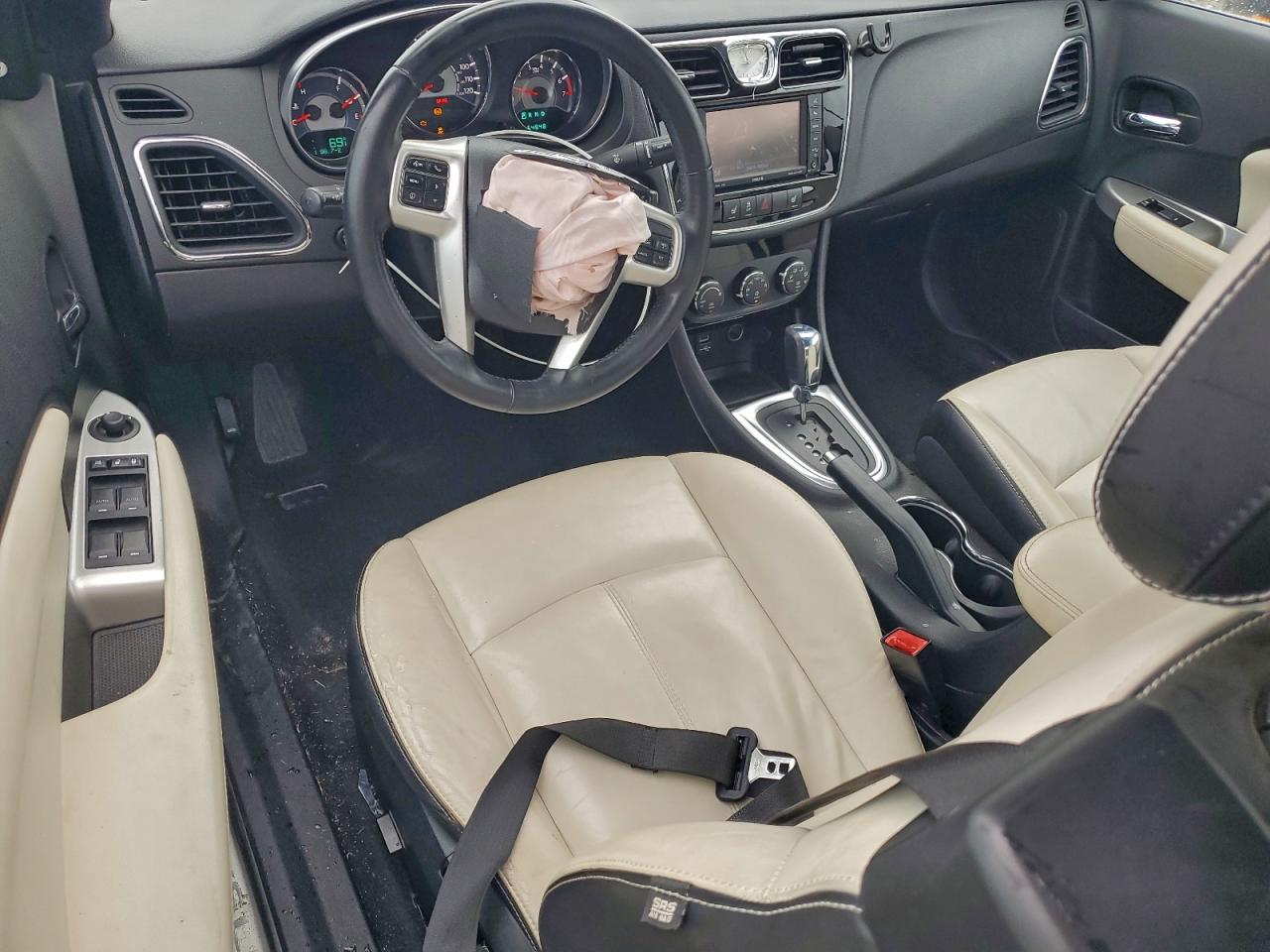 2012 Chrysler 200 Limited VIN: 1C3BCBFG6CN132210 Lot: 93682535