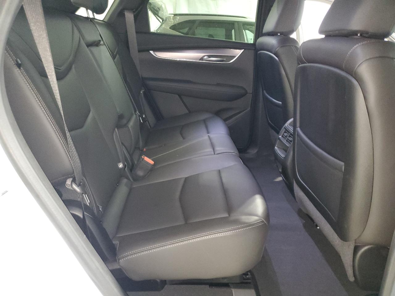 2024 Cadillac Xt5 Luxury VIN: 1GYKNBR43RZ745615 Lot: 91228995