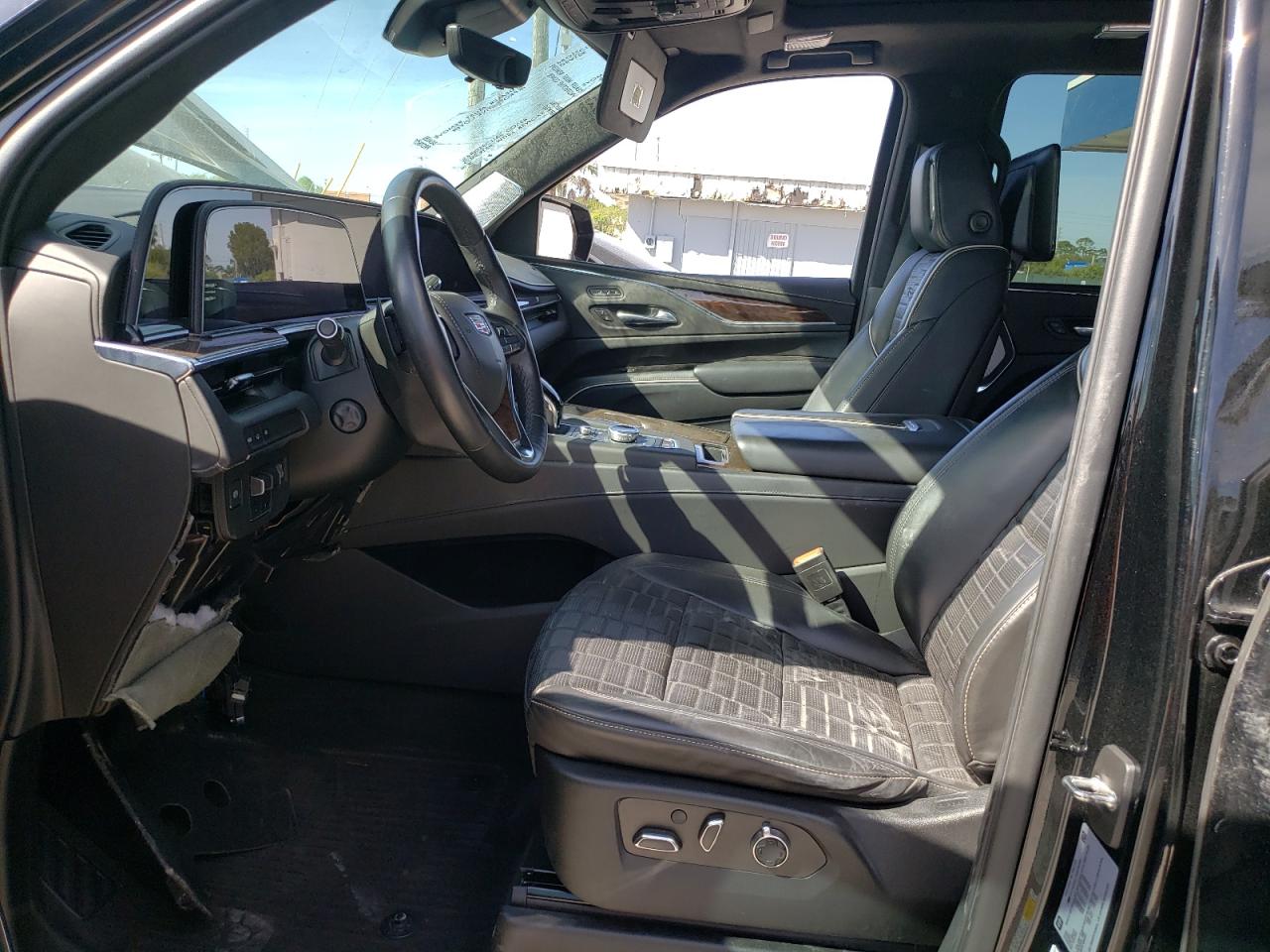 2022 Cadillac Escalade Sport Platinum VIN: 1GYS3GKL2NR136000 Lot: 91907305