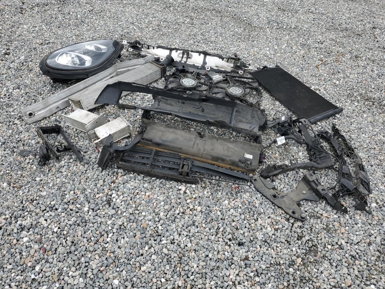 2018 Porsche Macan VIN: WP1AA2A56JLB15093 Lot: 93261215