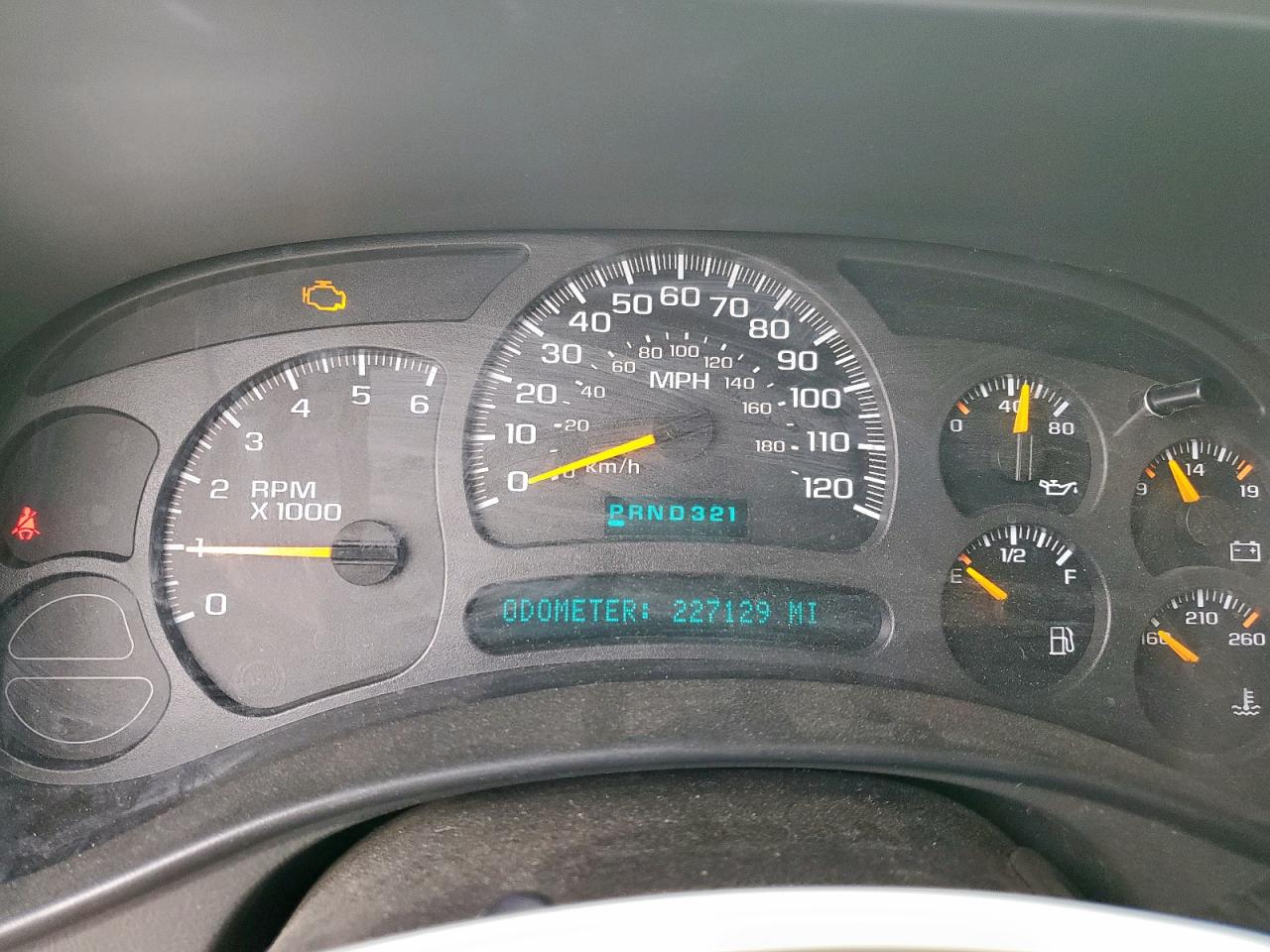 2003 Chevrolet Tahoe C1500 VIN: 1GNEC13T13J306462 Lot: 93769175