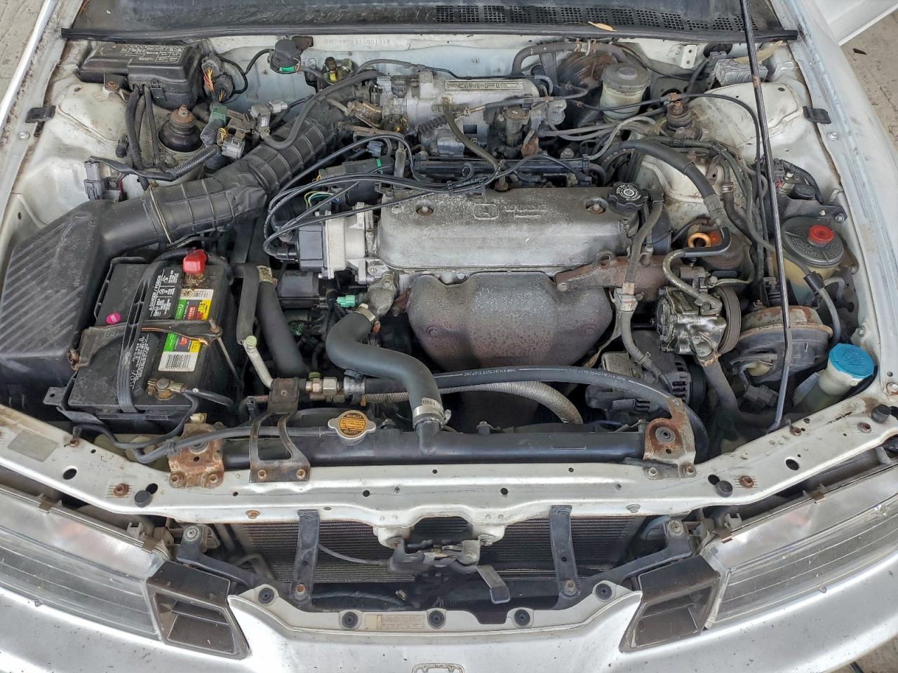 1996 Honda Prelude S VIN: JHMBA8244TC001318 Lot: 94281625