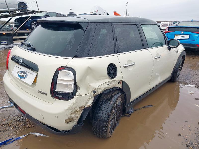 2019 MINI HATCHBACK 1.5 COOPER CLASSIC II 5DR