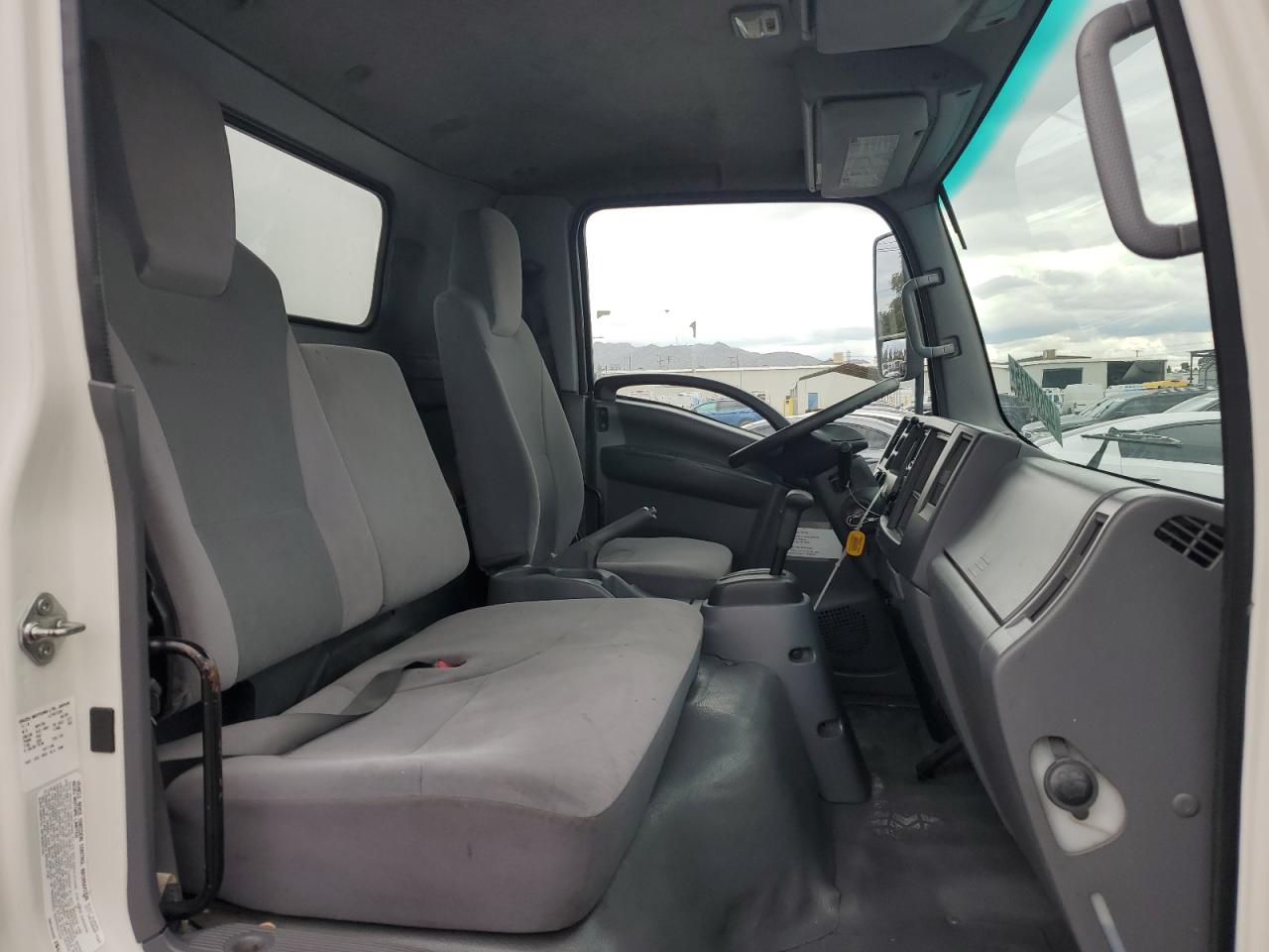 2018 Isuzu Npr Hd Box Truck VIN: JALC4W166J7007209 Lot: 92691015