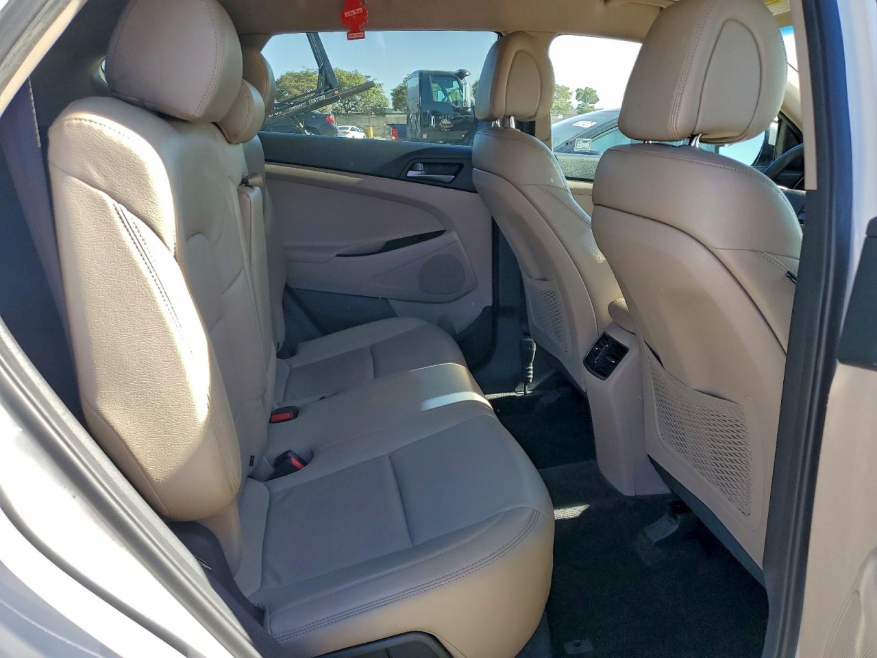 2017 Hyundai Tucson Limited VIN: KM8J33A29HU302495 Lot: 94762275