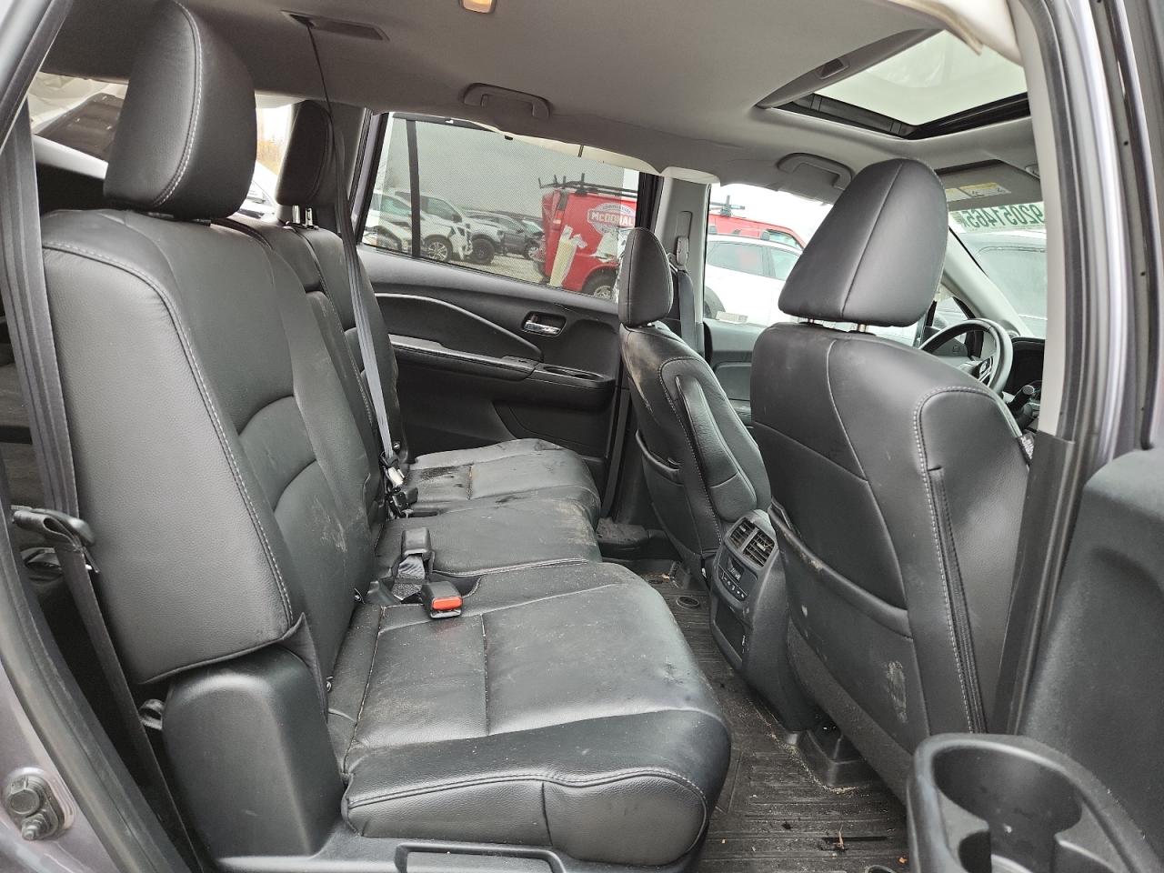 2021 Honda Pilot Se VIN: 5FNYF6H22MB087319 Lot: 92051465