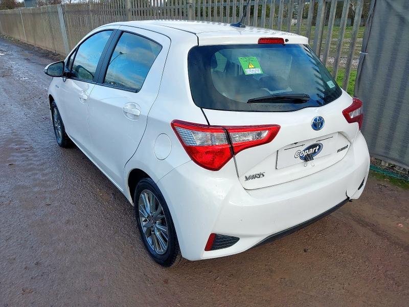 2017 TOYOTA YARIS 1.5 HYBRID ICON TECH 5DR CVT