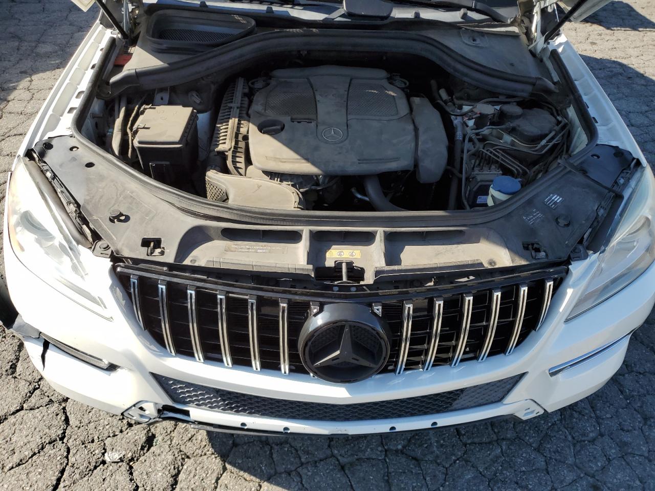 2015 Mercedes-Benz Ml 350 VIN: 4JGDA5JB8FA575005 Lot: 93382865