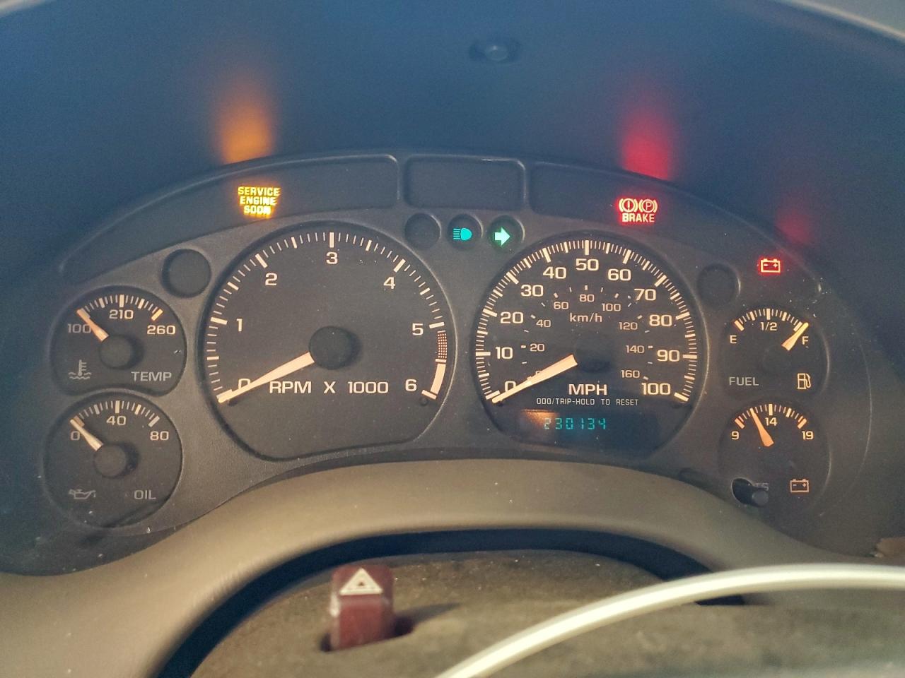 2004 Chevrolet Blazer VIN: 1GNCS18X74K121057 Lot: 94115005