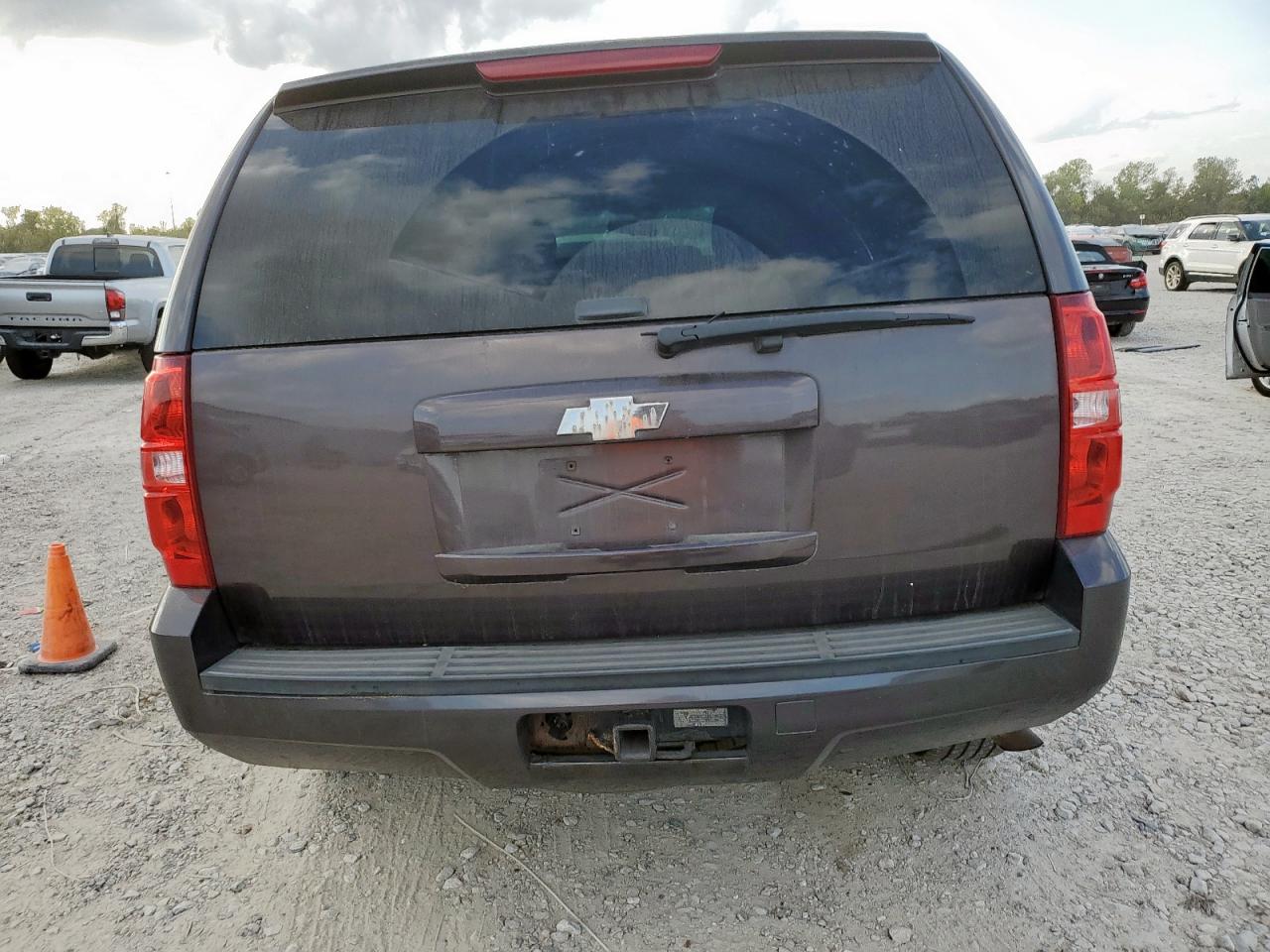 2010 Chevrolet Tahoe K1500 Ls VIN: 1GNUKAE08AR133832 Lot: 93377145