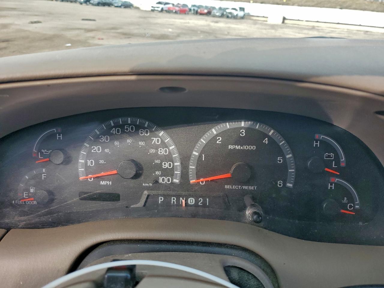 2002 Ford F150 Supercrew VIN: 1FTRW08L62KC88764 Lot: 93398145