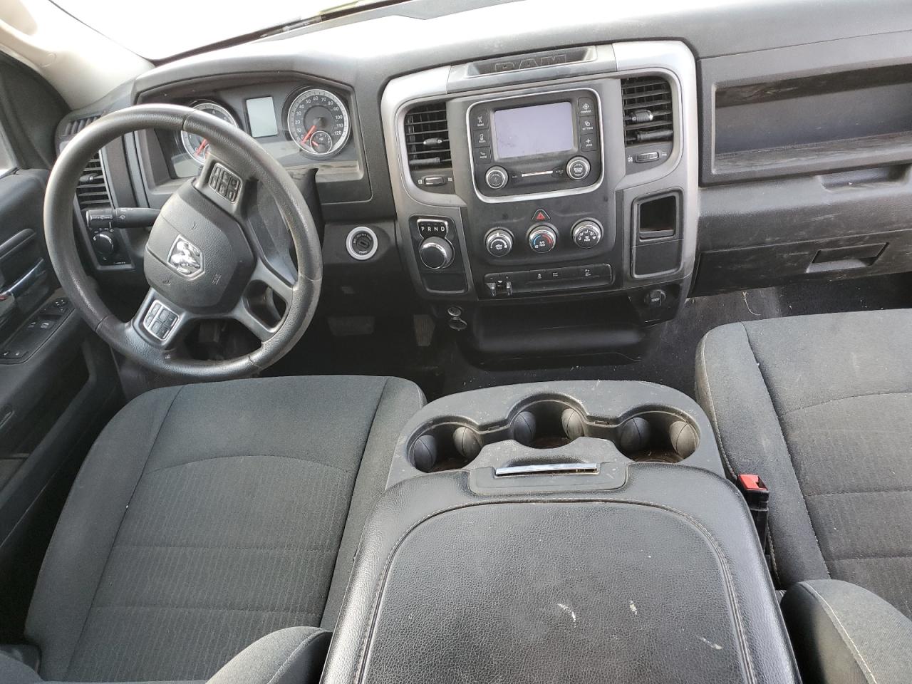 2022 Ram 1500 Classic Tradesman VIN: 3C6JR6DG9NG284243 Lot: 92478315