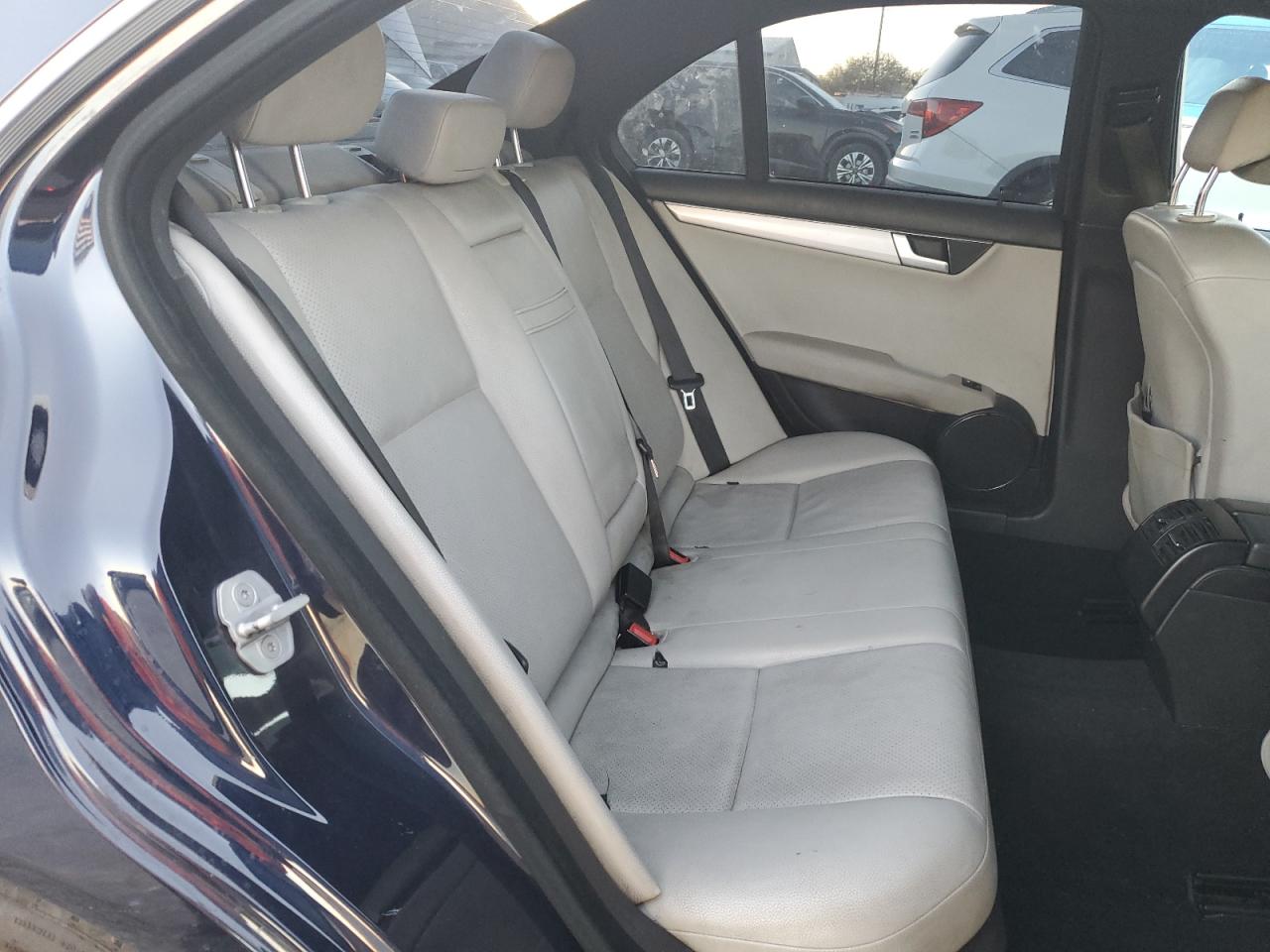 2012 Mercedes-Benz C 250 VIN: WDDGF4HB6CA642107 Lot: 91412785