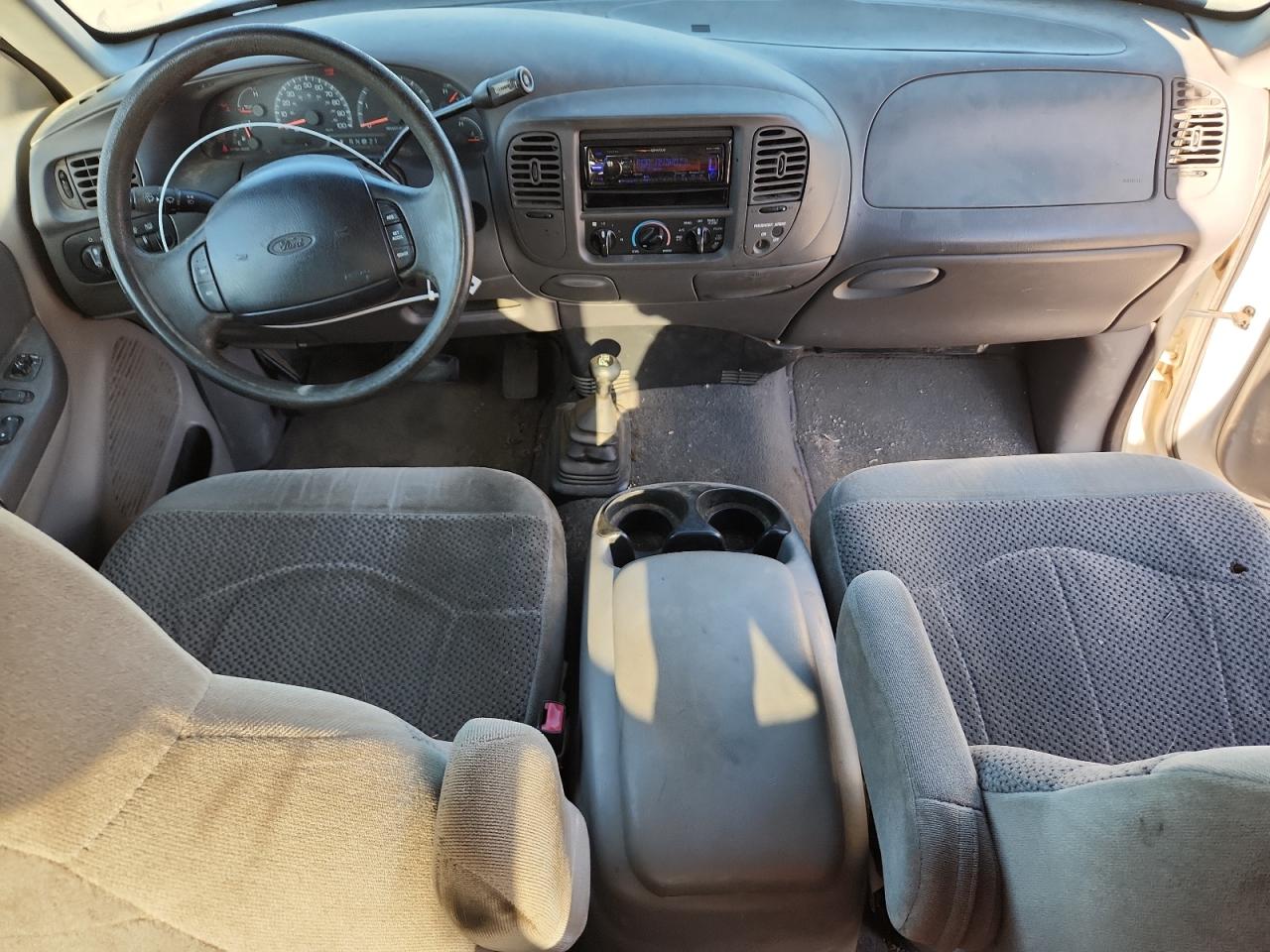 1999 Ford F150 VIN: 1FTRX18W9XNA05163 Lot: 92679615