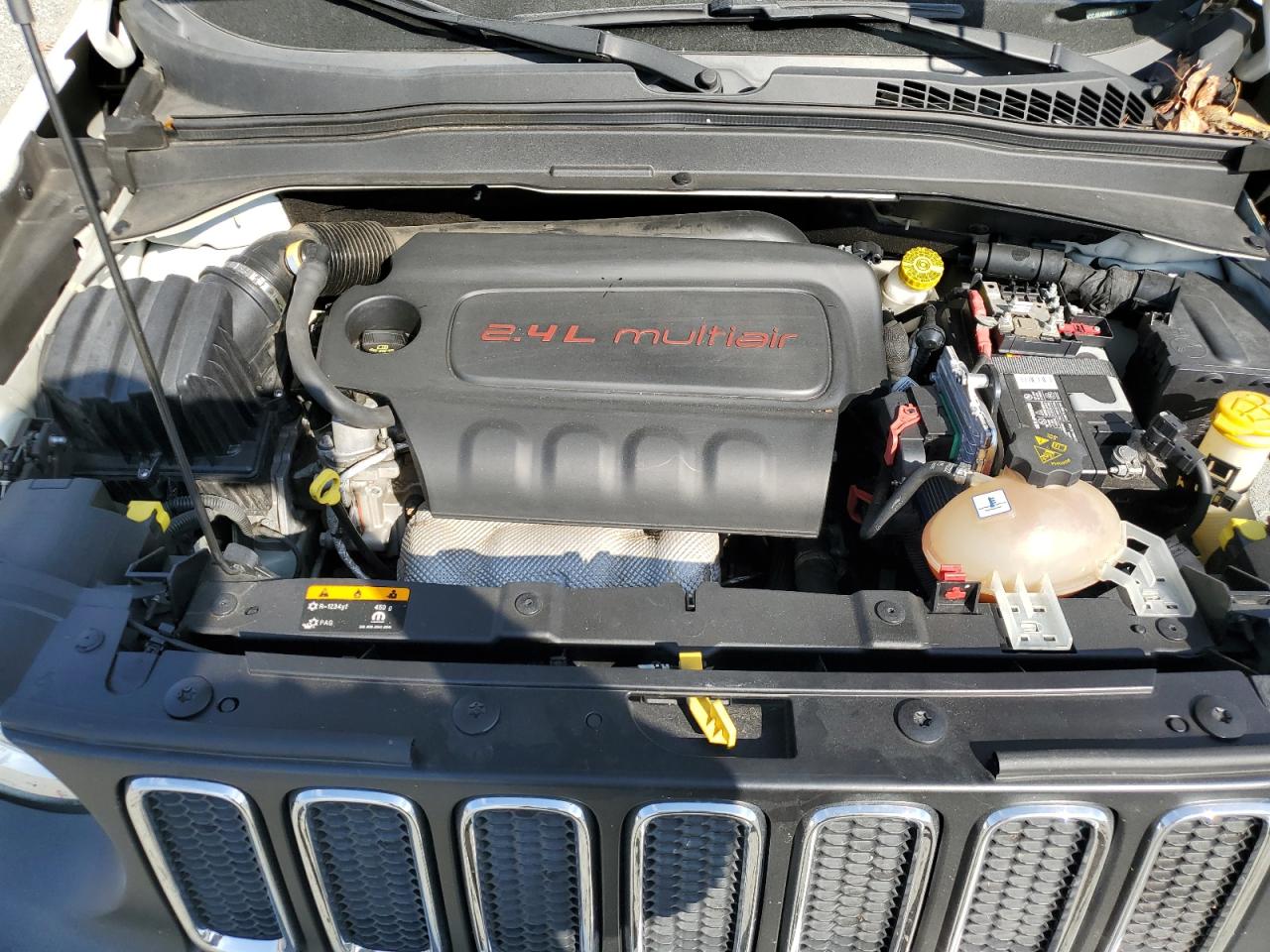 2017 Jeep Renegade Sport VIN: ZACCJBAB4HPE91040 Lot: 93456755