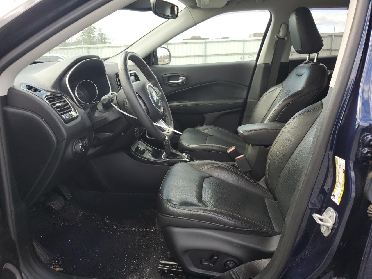 2018 Jeep Compass Limited VIN: 3C4NJDCB2JT373942 Lot: 92802065