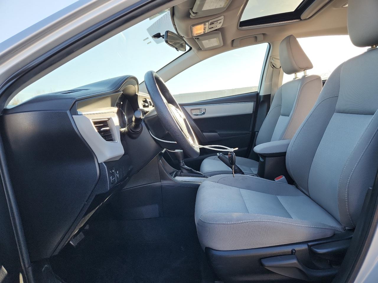 2015 Toyota Corolla L VIN: 2T1BURHE4FC454543 Lot: 93648555