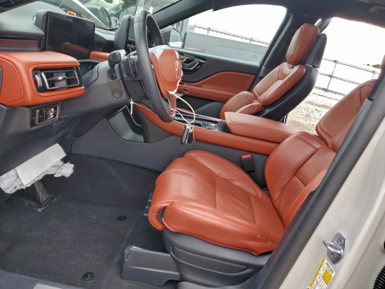 2025 Lincoln Aviator Reserve VIN: 5LM5J7XC5SGL14788 Lot: 94109375