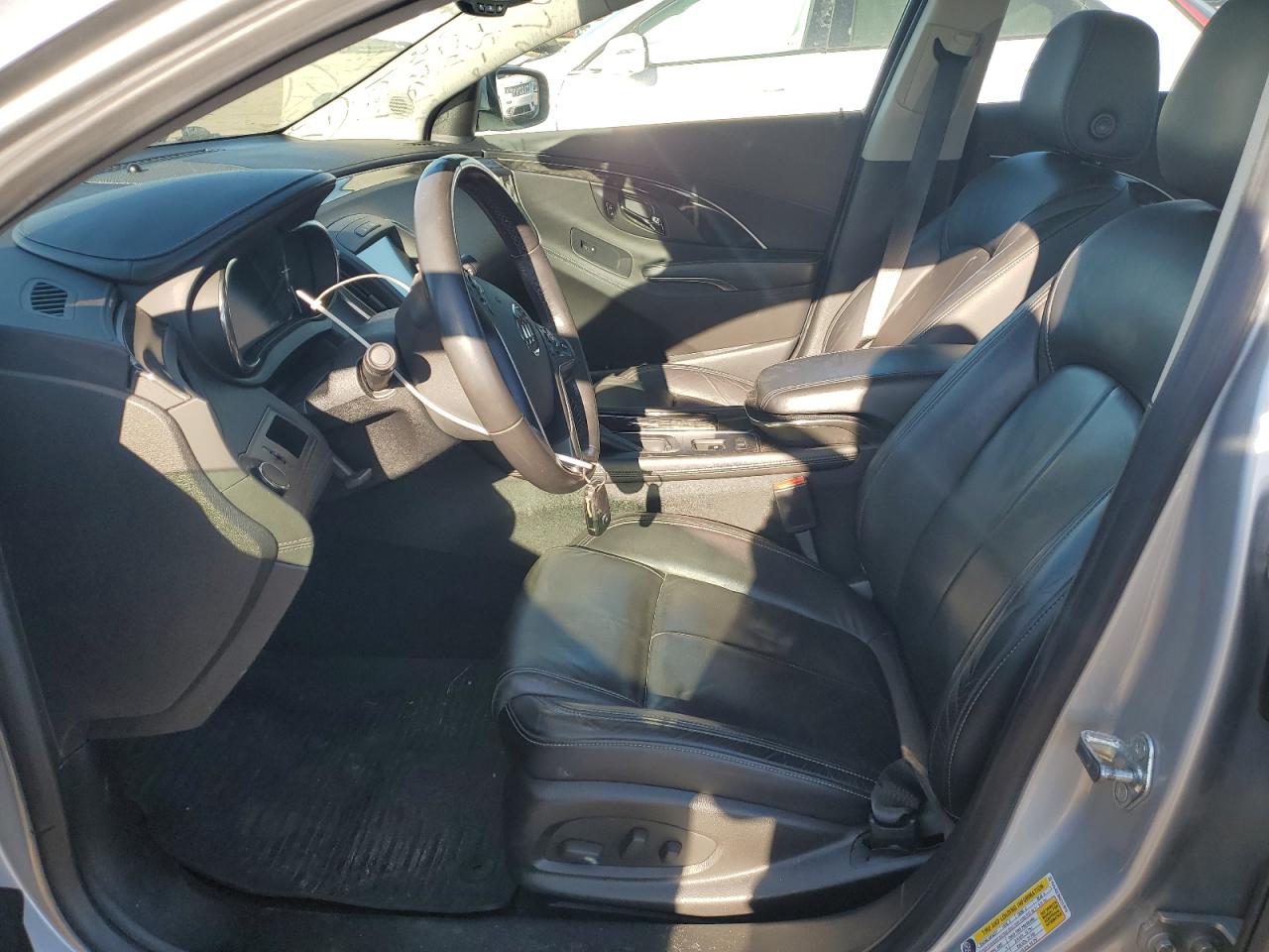 2016 Buick Lacrosse Sport Touring VIN: 1G4G45G36GF217619 Lot: 92652745