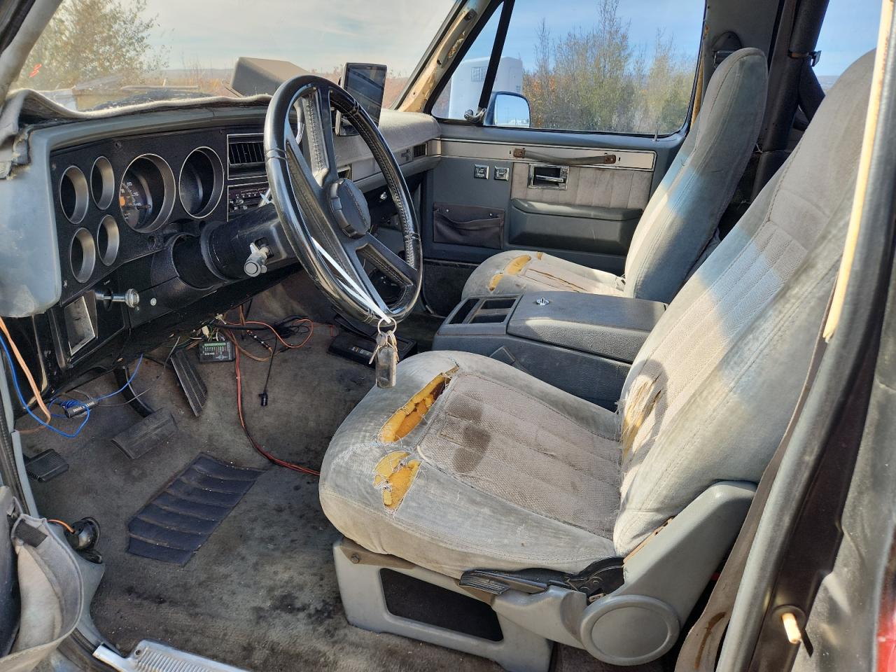 1987 Chevrolet Blazer V10 VIN: 1GNEV18H1HF153882 Lot: 92422505