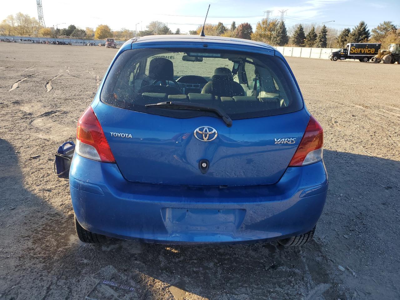 2010 Toyota Yaris VIN: JTDJT4K33A5303756 Lot: 91488095