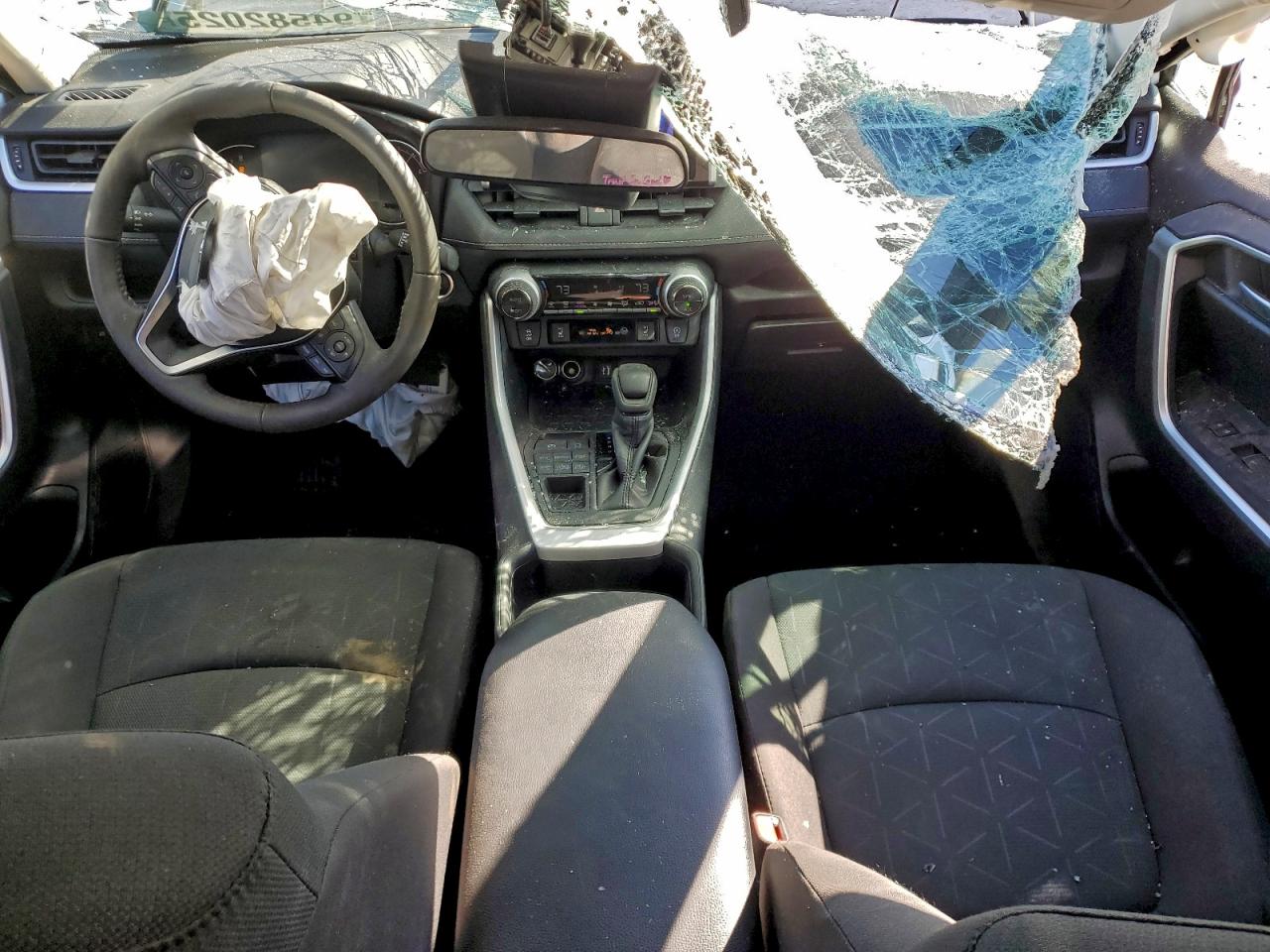 2024 Toyota Rav4 Xle VIN: 2T3P1RFV5RC408667 Lot: 94582025