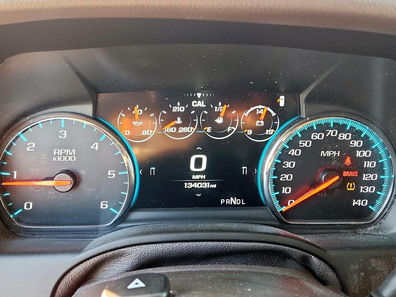 2018 GMC Yukon Xl Denali VIN: 1GKS1HKJ3JR340285 Lot: 91473765