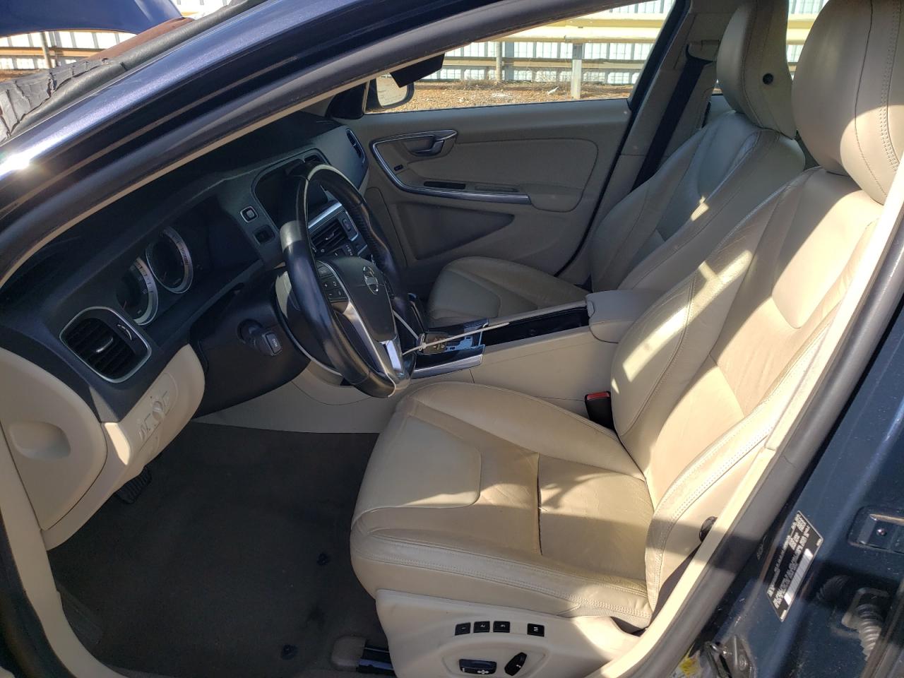 2012 Volvo S60 T5 VIN: YV1622FSXC2035253 Lot: 91441585